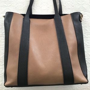 Steve Madden Tote | Taupe & Black Bag with Strap